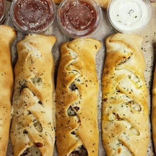 Regular Stromboli